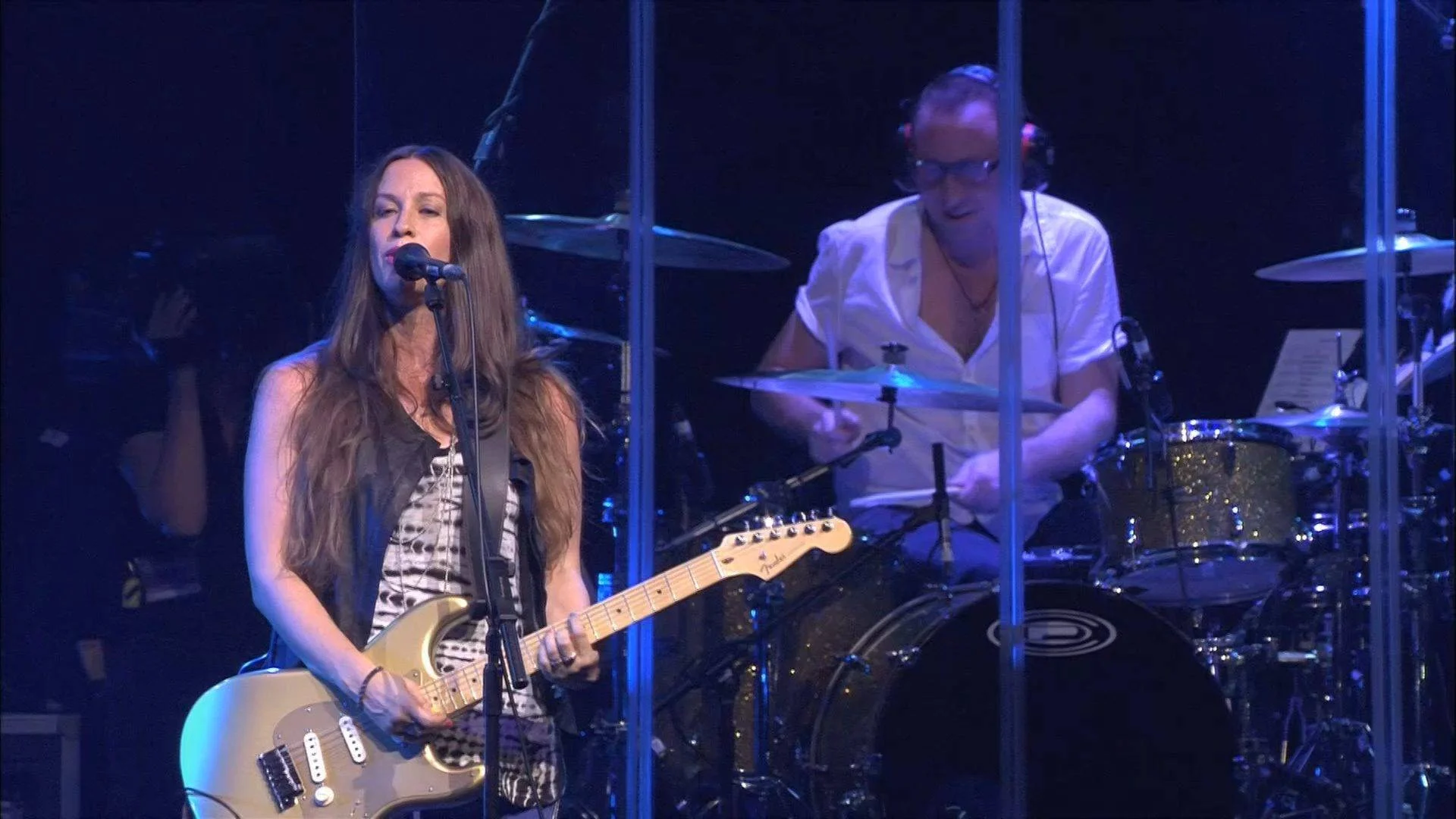 图片[3]-艾拉妮丝·莫莉塞特蒙特勒演唱会  Alanis Morissette: Live at Montreux 2012《ISO 30.76GB》-蓝光演唱会资源网
