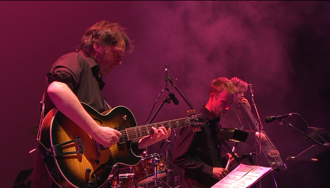 图片[4]-茱丽安妮.泰勒：感动Live版 Julienne Taylor & the Celtic Connection.Live at the Lyric.2013 《BDMV 25.4G》-蓝光演唱会资源网