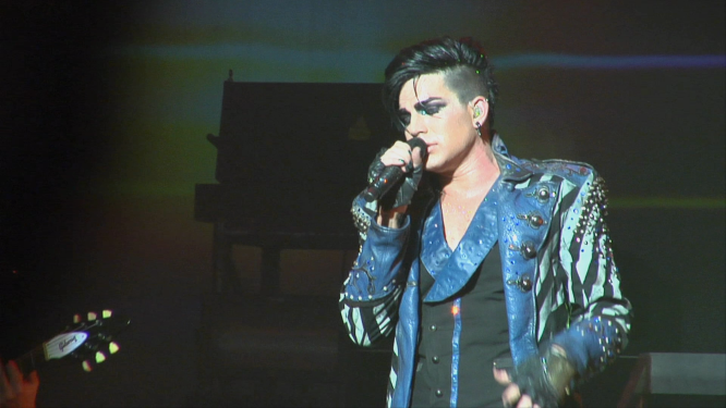 图片[5]-亚当·兰伯特 华丽国度 首次世界巡回演唱会. Adam Lambert.Glam Nation Live 2010《BDMV 21.5G》-蓝光演唱会资源网