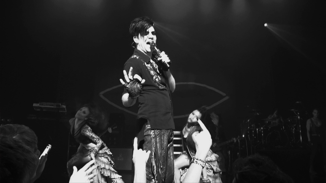 图片[6]-亚当·兰伯特 华丽国度 首次世界巡回演唱会. Adam Lambert.Glam Nation Live 2010《BDMV 21.5G》-蓝光演唱会资源网