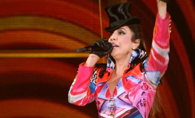图片[8]-巴西女歌手.Ivete Sangalo.麦迪逊花园广场演唱会. Ivete Sangalo Live at Madison Square Garden 2010《BDMV 41.5G》-蓝光演唱会资源网