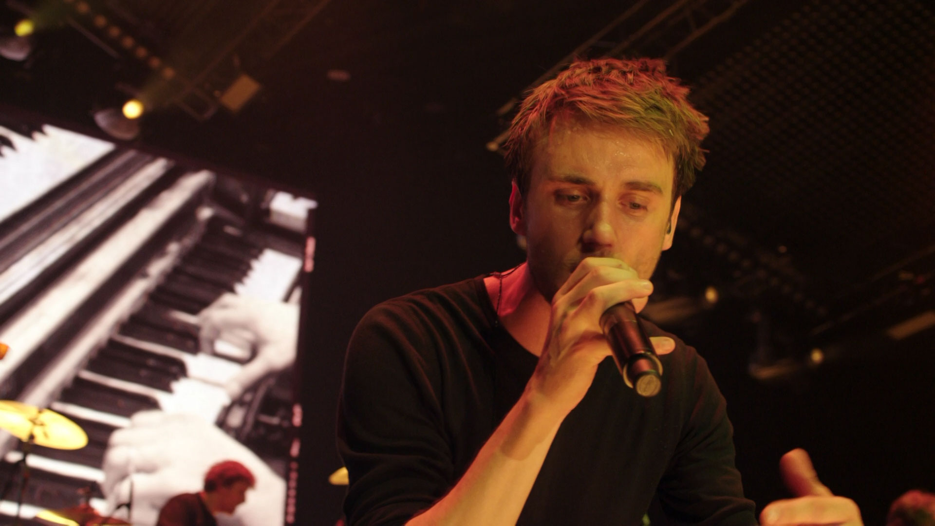 图片[4]-Clueso Stadtrandlichter – Live 2015 GERMAN COMPLETE《BDMV 32.1GB》-蓝光演唱会资源网