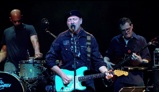 图片[4]-理查德·汤普森乐队 凯尔特音乐节现场演出 THE RICHARD THOMPSON BAND.Live At Celtic Connections 2011 《BDMV 36G》-蓝光演唱会资源网
