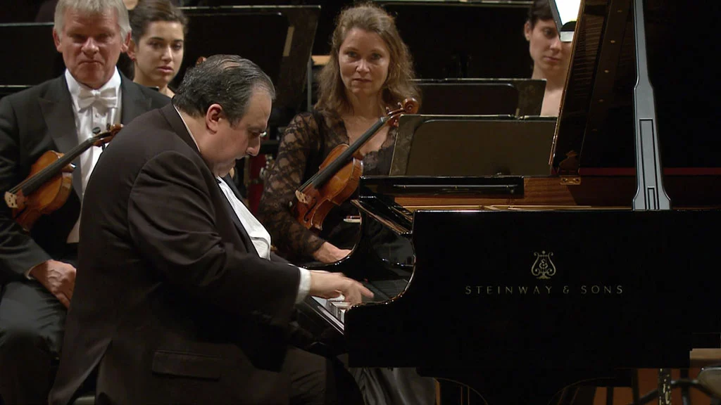 图片[4]-Beethoven  Piano Concerto No. 5  Rimsky-Korsakov  Scheherazade at Lucerne Festival  2011《BDrip MKV 9.98G》-蓝光演唱会资源网