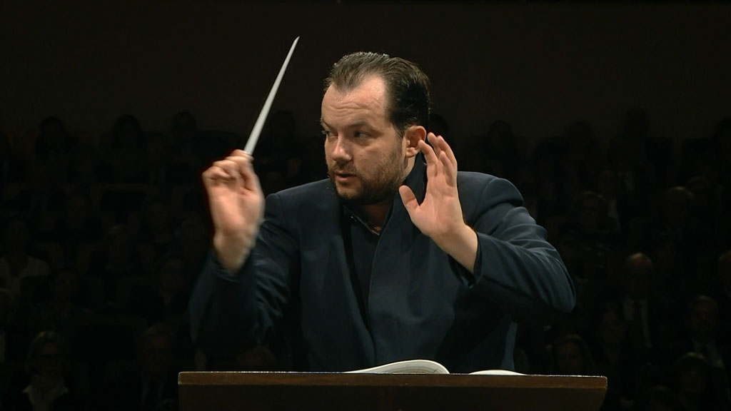 图片[3]-Berg – Violin Concerto & Mendelssohn – Scottish Symphony – Baiba Skride, Gewandhausorchester Leipzig, Andris Nelsons 2018《BDMV 21G》-蓝光演唱会资源网