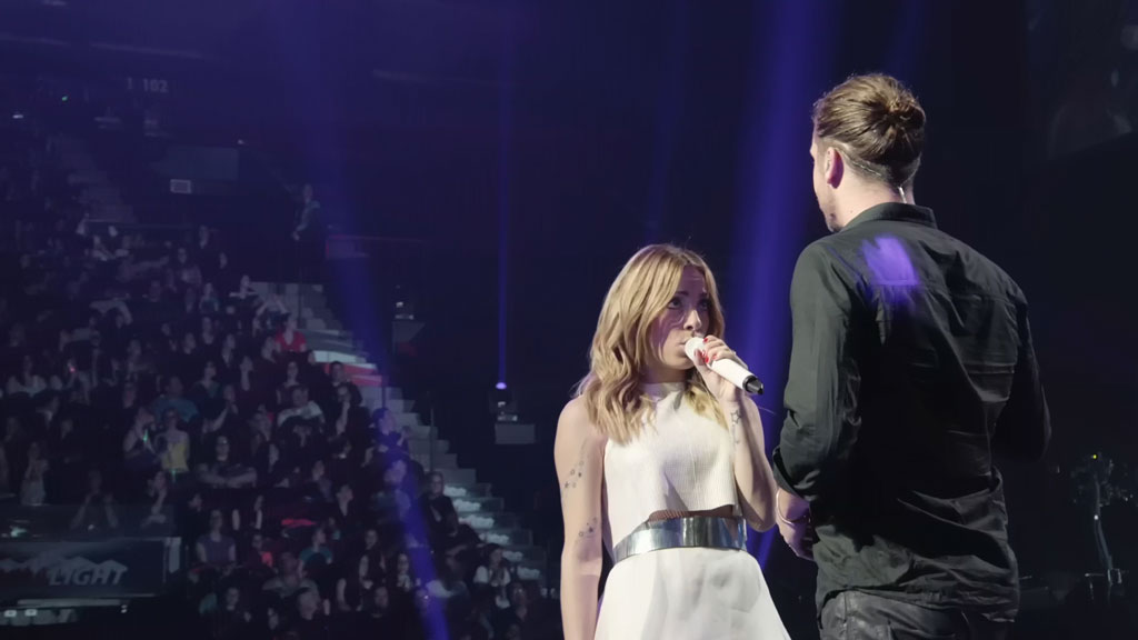 图片[4]-Marie-Mai Live au Centre Bell – Traverser Le Miroir 2014《BDMV 21.1G》-蓝光演唱会资源网