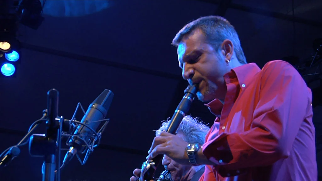 图片[3]-Carioca Live – Stefano Bollani 2008《BDMV 21.9G》-蓝光演唱会资源网