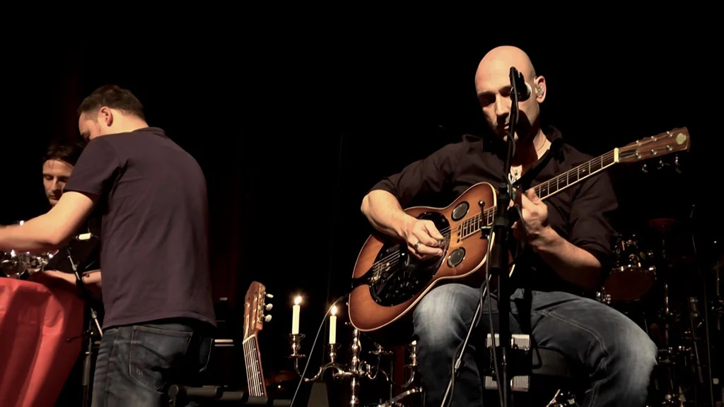 图片[3]-Echoes – Barefoot To The Moon – An Acoustic Tribute To Pink Floyd 2015《BDMV 22.9G》-蓝光演唱会资源网