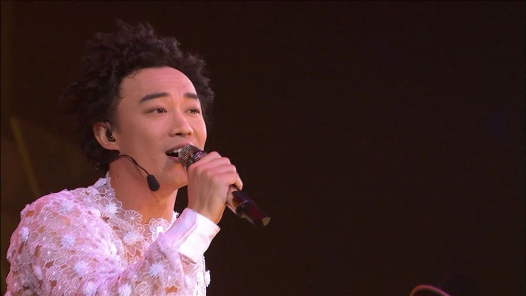 图片[2]-陈奕迅 2007 香港红磡体育馆演唱会 Eason Chan Moving On Stage 1 2007《Remux MKV 40.6G》-蓝光演唱会资源网
