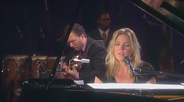 图片[5]-黛安娜.克瑞儿 情迷里约演唱会 Diana Krall Live in Rio 2009《BDMV 34.7GB》-蓝光演唱会资源网