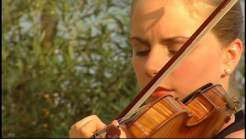 图片[2]-VIVALDI – THE FOUR SEASONS 2006 [JULIA FISCHER] [NTSC]《DVD ISO 7.1G》-蓝光演唱会资源网
