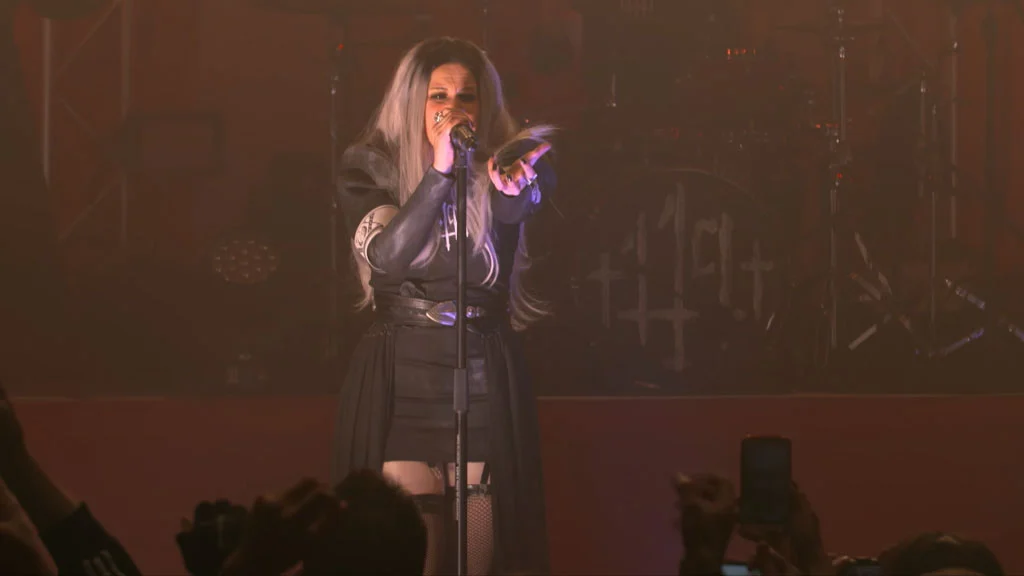 图片[3]-Lacuna Coil – The 119 Show 2018《BDMV 31.5G》-蓝光演唱会资源网