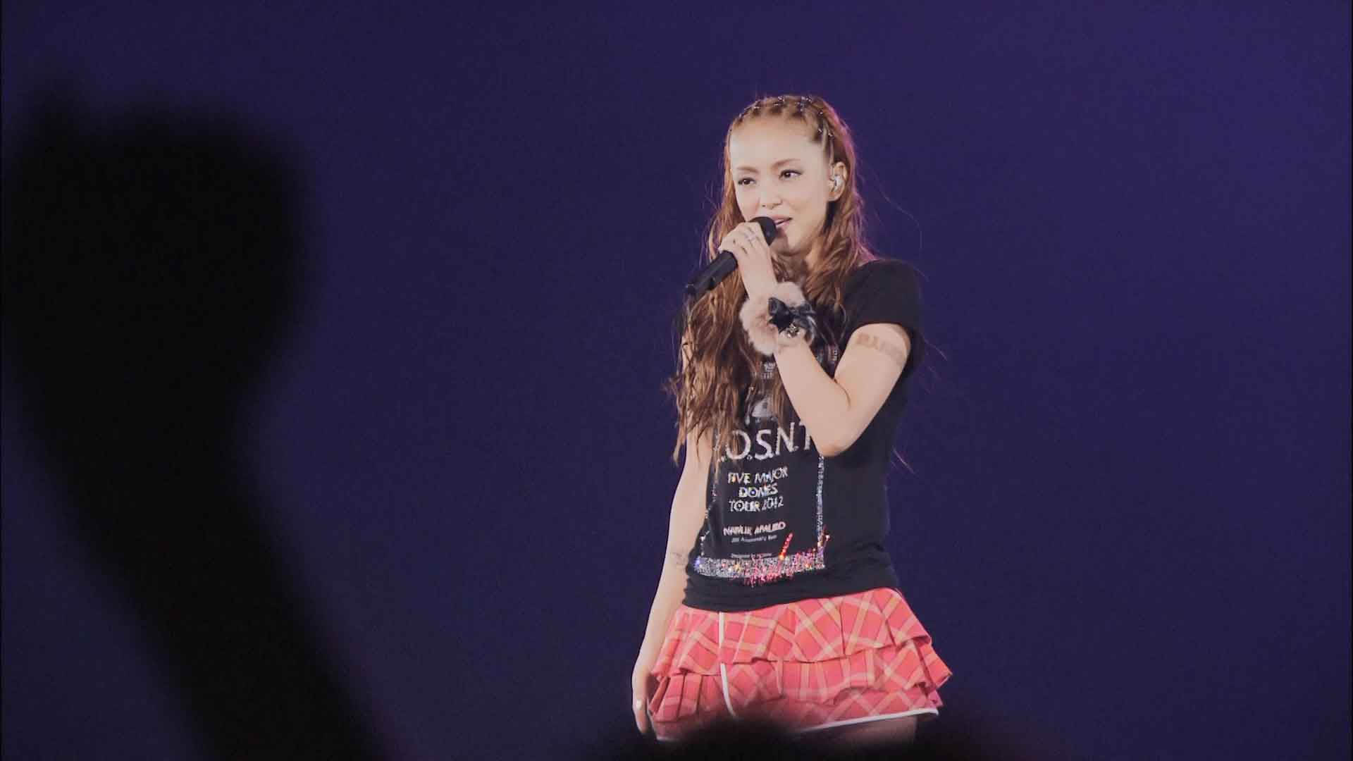 安室奈美惠 庆祝出道20周年 2012年举办 巨蛋巡回演唱会《ISO 38.4G》-蓝光演唱会资源网