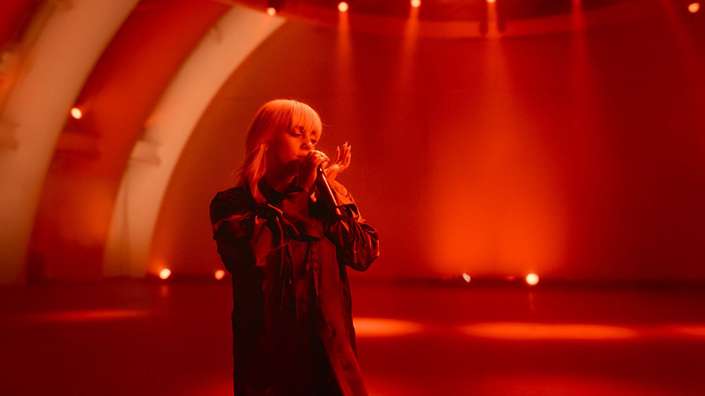图片[2]-比莉·艾利什 Billie Eilish – Happier Than Ever (A Love Letter to Los Angeles) 2021《WEB-DL MKV 14.1G》-蓝光演唱会资源网