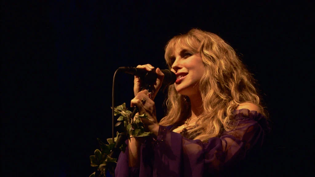 图片[2]-Blackmore\’s Night  A Knight In York 2012《BDrip MKV 6.51G》-蓝光演唱会资源网