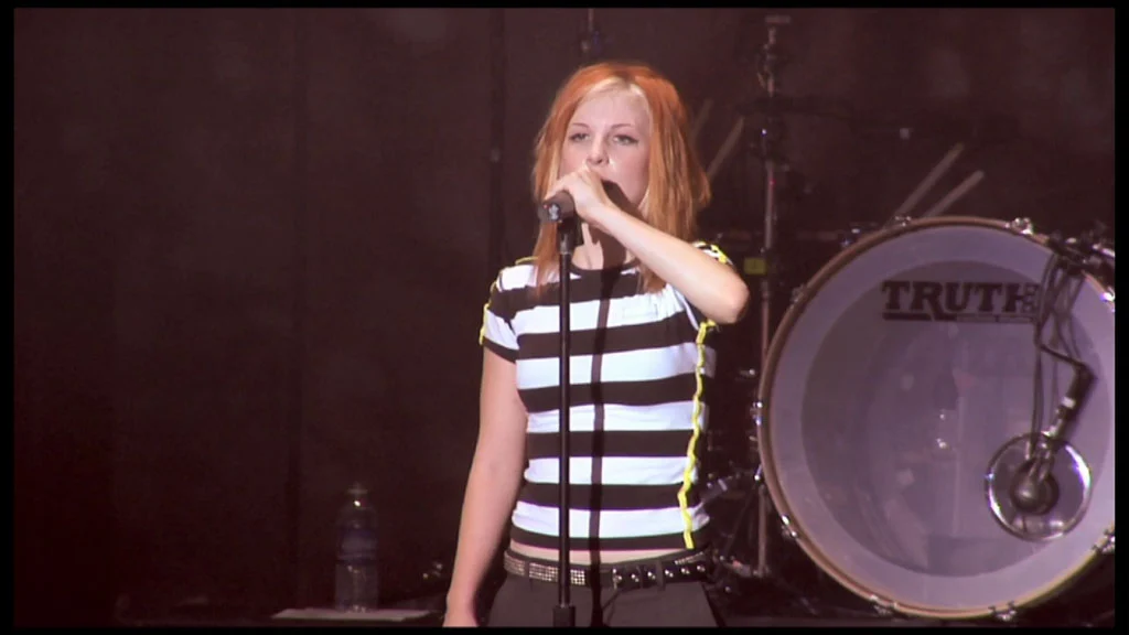 图片[4]-Paramore Live, the Final Riot! 2008《BDMV 21G》-蓝光演唱会资源网