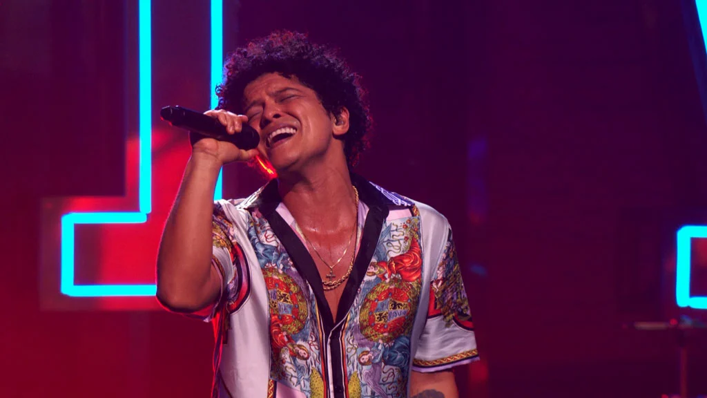 图片[4]-Bruno Mars：24K魔幻演唱会实录 Bruno.Mars.24K.Magic.Live.At.The.Apollo.2017《ISO 5.5G》-蓝光演唱会资源网