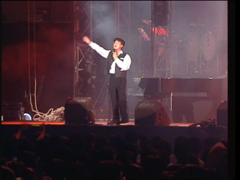 2014年俄罗斯柳拜乐队25周年演唱会 Любэ – 25 лет. За тебя, Родина-мать《HDTV TS 13.8G》-蓝光演唱会资源网