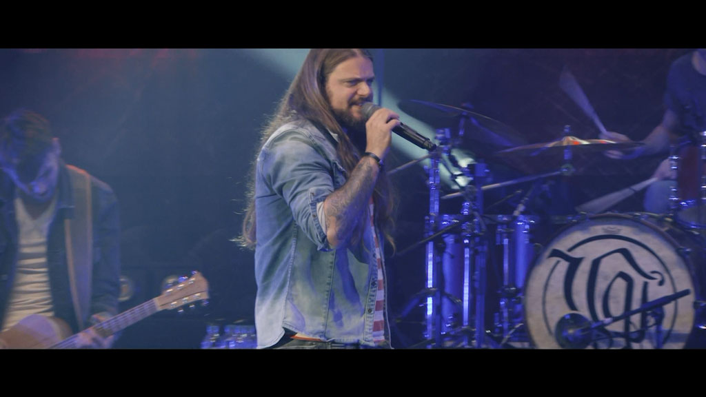 图片[2]-Versengold – Nordlicht – 15 Jahre Versengold – Live in Hamburg 2019《BDMV 26.9G》-蓝光演唱会资源网