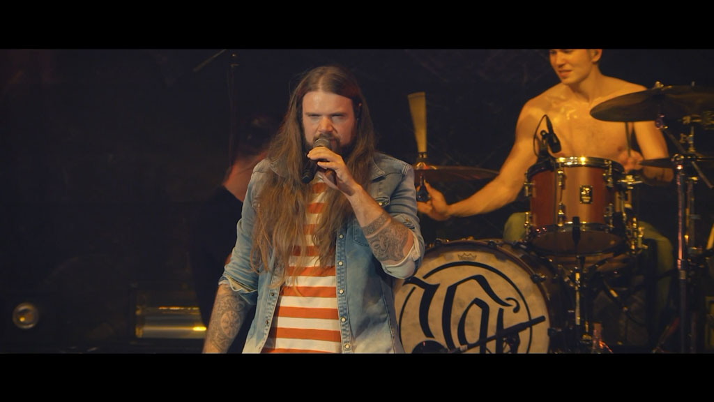 图片[4]-Versengold – Nordlicht – 15 Jahre Versengold – Live in Hamburg 2019《BDMV 26.9G》-蓝光演唱会资源网