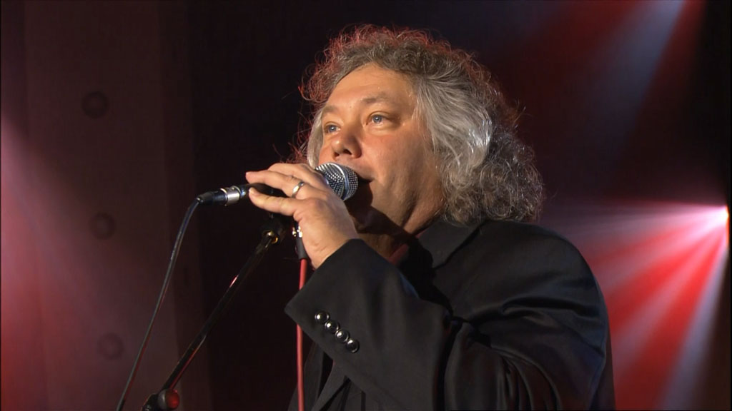 图片[2]-VA – Carlos Santana Presents – Blues at Montreux 2004《BDrip MKV 23.8G》-蓝光演唱会资源网