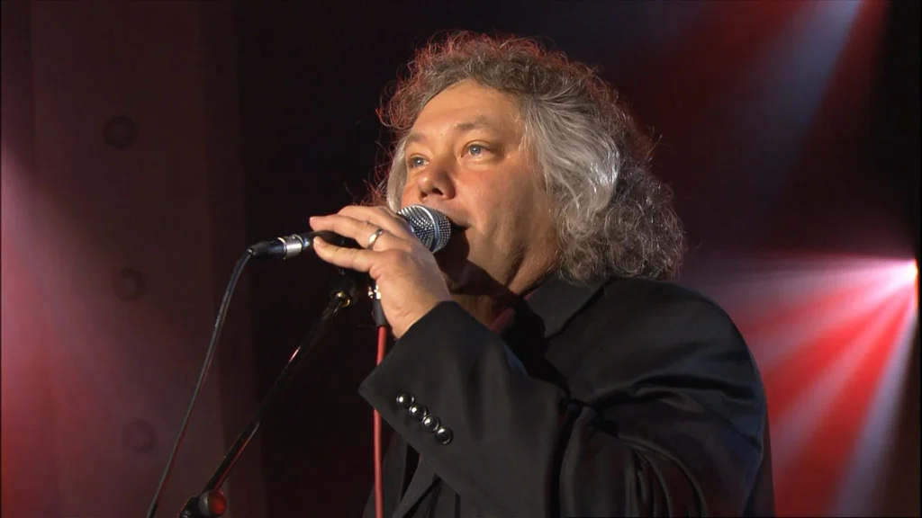 图片[2]-VA – Carlos Santana Presents – Blues at Montreux 2004《BDrip MKV 23.8G》-蓝光演唱会资源网