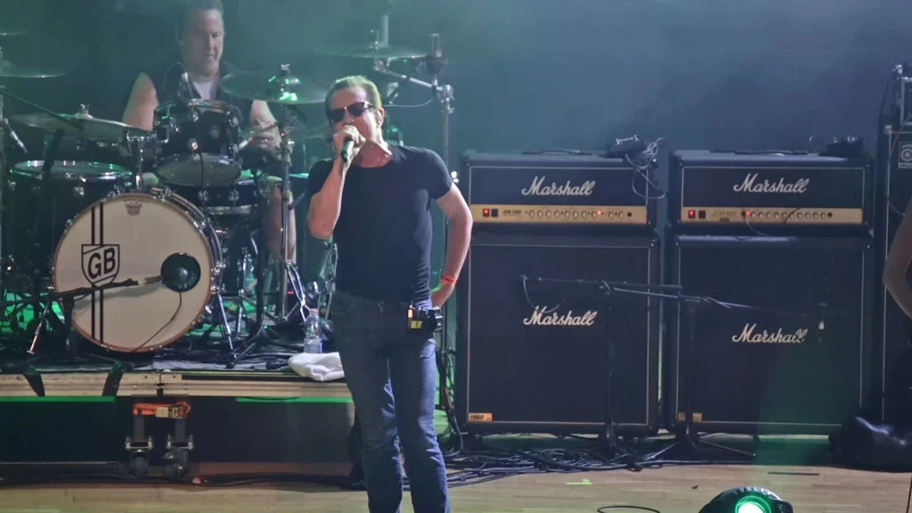 图片[5]-格雷厄姆·邦内特 乐队 Graham Bonnet Band – Live…Here Comes The Night – Frontiers Rock Festival 2016 [2017]《BDMV 17.2G》-蓝光演唱会资源网