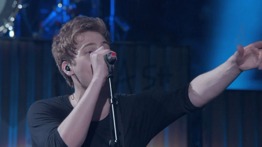 图片[4]-五秒盛夏 Five Seconds of Summer: How Did We End Up Here? Live at Wembley Arena 2015《BDMV 42GB》-蓝光演唱会资源网