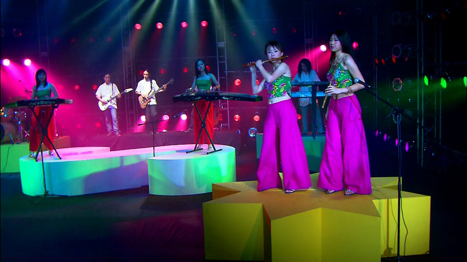 图片[5]-东方女子乐坊 光芒  DONG FANG 10 GIRLS BAND 2010 现场演奏会 [BDMV 19.56G]-蓝光演唱会资源网