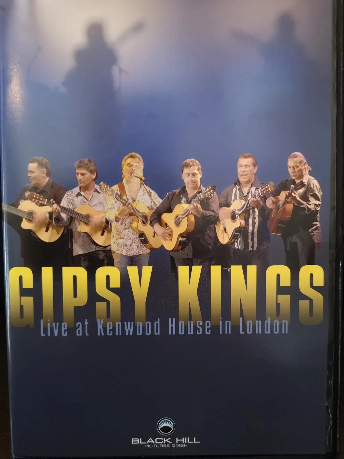 吉普赛国王合唱团 Gipsy Kings – Live at Kenwood House in London 2004 [BDMV 22.6GB]-蓝光演唱会资源网