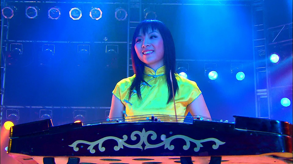 图片[2]-东方女子乐坊 光芒  DONG FANG 10 GIRLS BAND 2010 现场演奏会 [BDMV 19.56G]-蓝光演唱会资源网