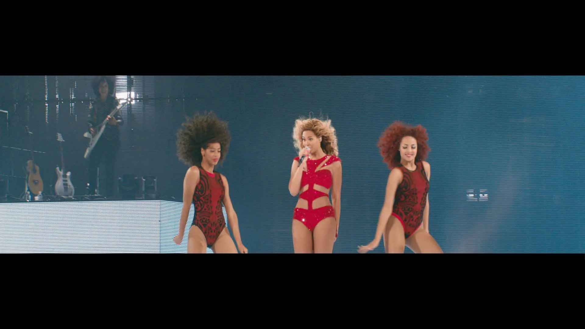 图片[2]-碧昂丝 星途梦旅 2013 大西洋城演唱会 Beyoncé: Life is But a Dream / Live in Atlantic City 2013 [BDISO 2BD 39.17GB]-蓝光演唱会资源网