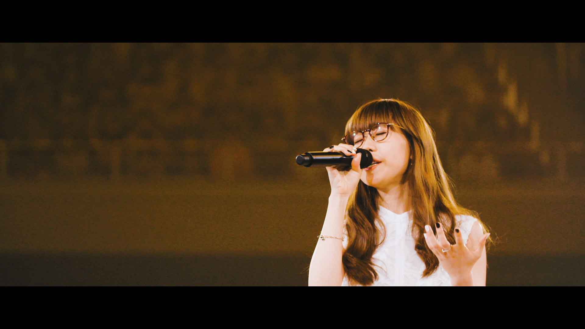 Aimer Live in BUDOKAN“2017 blanc et noir” 日本武道馆《BDMV+FLAC 35.4G》-蓝光演唱会资源网