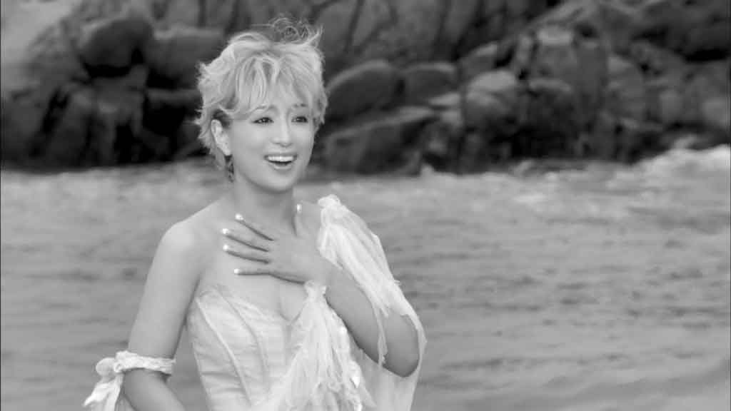 滨崎步 Ayumi Hamasaki – FIVE 2011滨崎步 迷你专辑FIVE《ISO 18.76G》-蓝光演唱会资源网