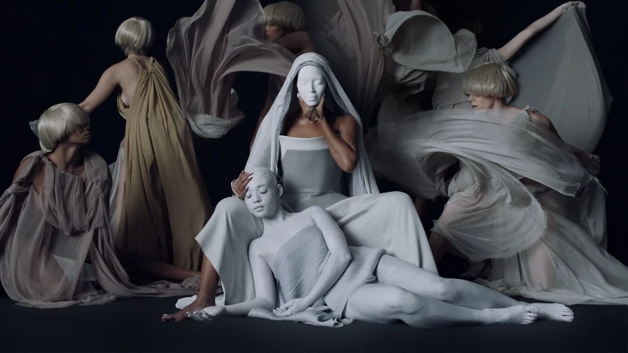 图片[3]-Beyonce 碧昂丝 – Beyonce 2013《BDMV 21.2G》-蓝光演唱会资源网