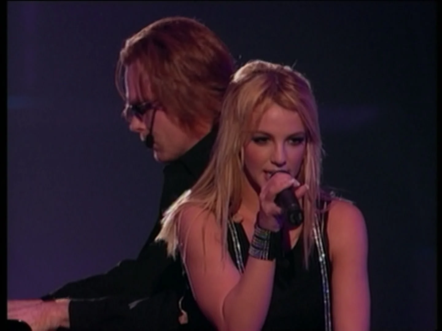 图片[3]-Britney Spears 布兰妮 – Britney Spears Live from Las Vegas 2001 1080i修复版《HDTV 11.54G》-蓝光演唱会资源网