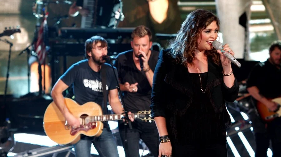 图片[2]-Lady Antebellum 战前女神 – Wheels Up Tour《BDMV 25.2G》-蓝光演唱会资源网