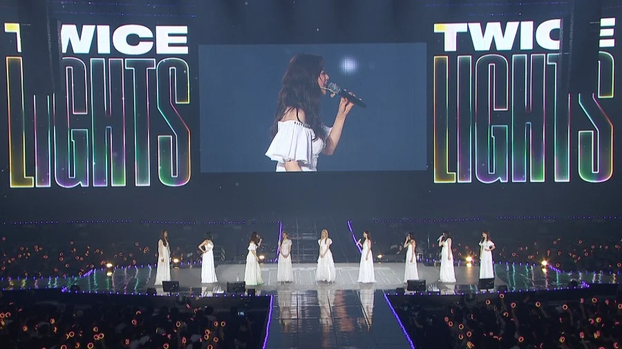 图片[3]-TWICE – WORLD TOUR 2019 \’TWICELIGHTS\\\’ IN SEOUL [BDMV 2BD 63.9GB]-蓝光演唱会资源网