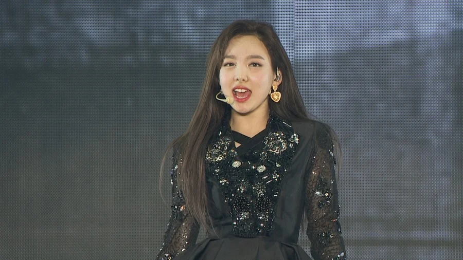 图片[6]-TWICE – WORLD TOUR 2019 \’TWICELIGHTS\\\’ IN SEOUL [BDMV 2BD 63.9GB]-蓝光演唱会资源网
