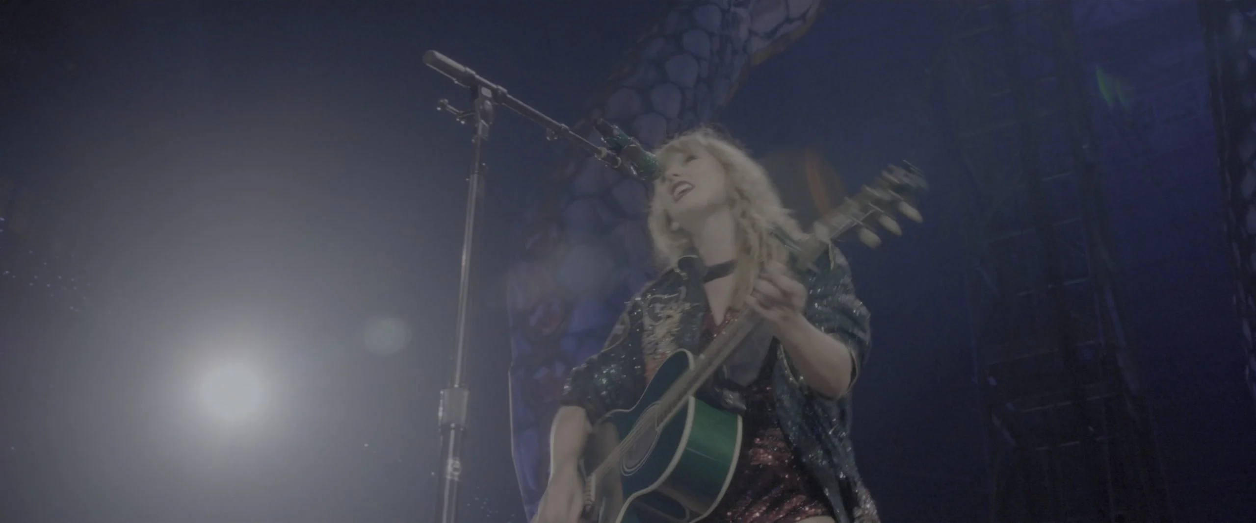 图片[2]-泰勒·斯威夫特 举世盛名 Taylor Swift: Reputation 2018香港巡回演唱会  4K-NF-WEBDL版 《WEB-DL MVK 43.1GB》-蓝光演唱会资源网