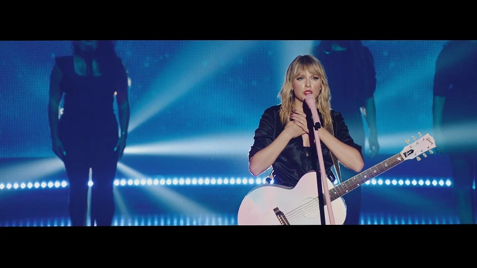 图片[2]-泰勒.斯威夫特 城市恋人 2020年巴黎演唱会 Taylor Swift: City of Lover Concert 2020 1080p《BDMV 21.4G》-蓝光演唱会资源网