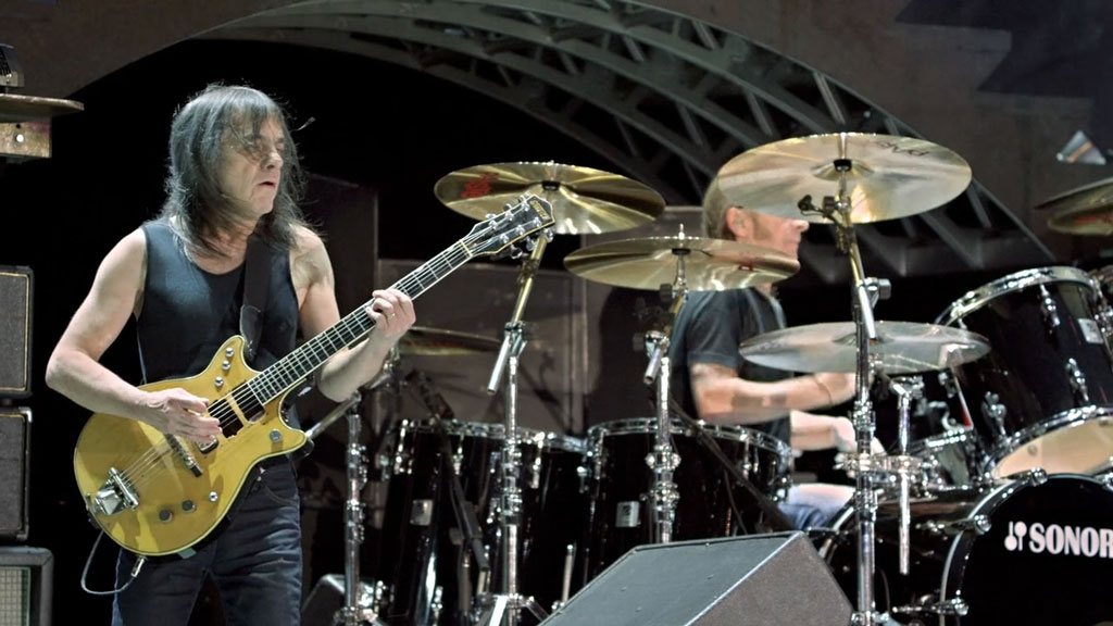 图片[3]-ACDC  Live At River Plate 2009 BDRip 720p DTS HighCode《BDrip MKV 3.7G》-蓝光演唱会资源网