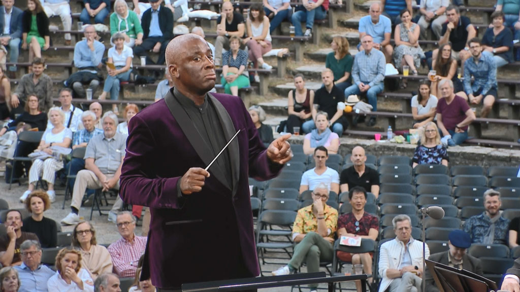 图片[3]-Waldbuehne 2021 – American Rhythms (Wayne Marshall) 2021 [BDMV 18.1GB]-蓝光演唱会资源网