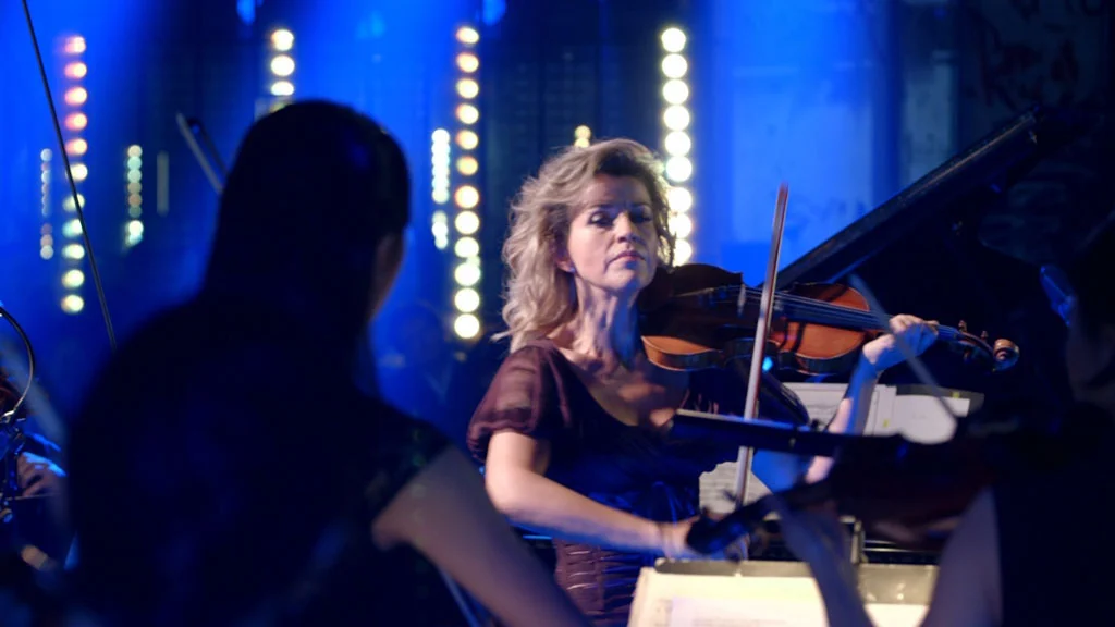 图片[4]-安妮-索菲·穆特 小提琴 Anne-Sophie Mutter Live From Yellow Lounge2015《BDMV 28.3G》-蓝光演唱会资源网