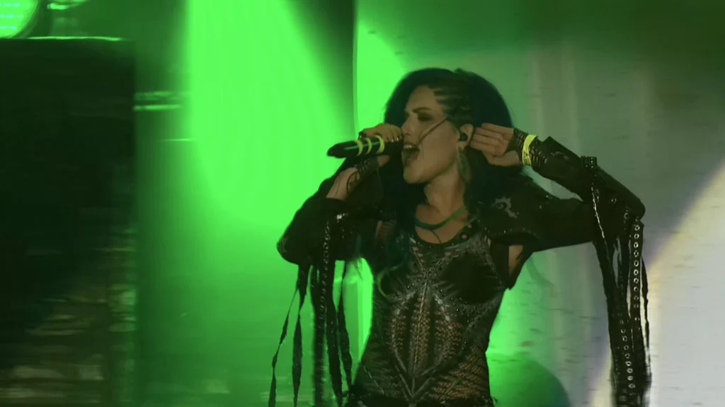 Arch Enemy – As The Stages Burn!《Remux MKV 19.8G》-蓝光演唱会资源网