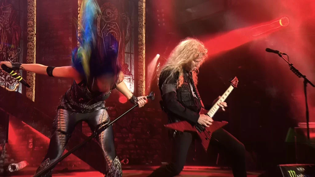 图片[3]-Arch Enemy – As The Stages Burn!《Remux MKV 19.8G》-蓝光演唱会资源网