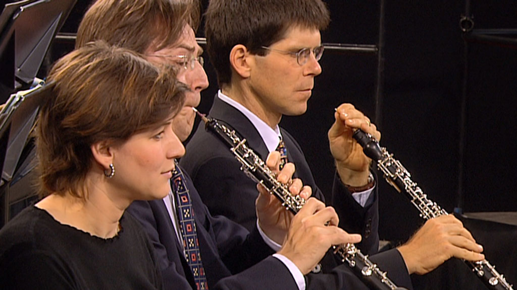 图片[4]-Waldbuehne 2004 – A Tchaikovsky Night (Sir Simon Rattle, Lang Lang) 2004 [BDMV 21.7GB]-蓝光演唱会资源网
