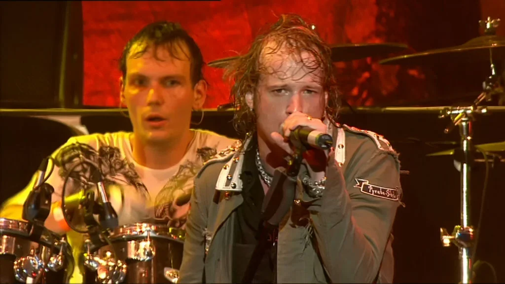 图片[3]-Avantasia – The Flying Opera 2011《BDrip MKV 18.4G》-蓝光演唱会资源网