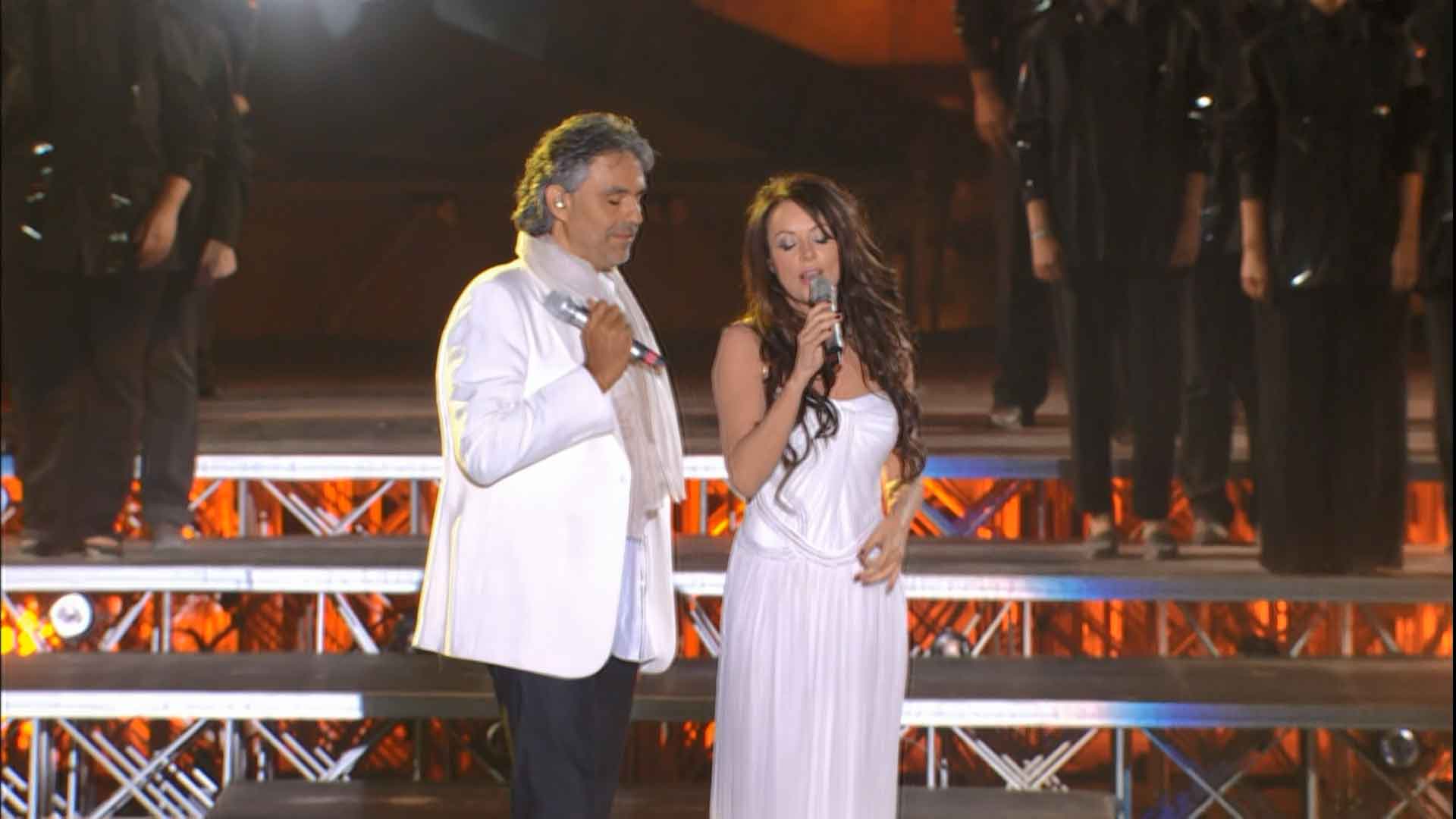 图片[2]-安德烈.波切利 Andrea Bocelli – Vivere : Live In Tuscany 2008 [BDISO 21.47GB]-蓝光演唱会资源网