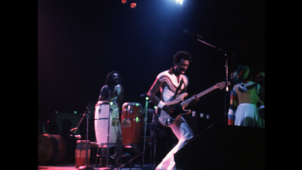 图片[3]-巴布马利1978演唱会 Bob.Marley.&.The.Wailers.Easy.Skanking.In.Boston.\’78《ISO 10.8G》-蓝光演唱会资源网